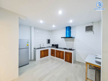 *****ทาวน์เฮ้าส์มือสองที่คุ้มที่สุด! ม.พิบูลย์ บางซื่อ เนื้อที่ 20 ตร.ว. ฟังก์ชัน 4 ห้องนอน 3 ห้องน้ำ สภาพสวย เดินระบบน้ำ-ไฟใหม่ พร้อมเฟอร์นิเจอร์! ทำเลดีใกล้เมือง! เชื่อมต่อรถไฟฟ้าสายสีม่วง "สถานีแยกติวานนท์" เข้า-ออกได้หลายทางทั้ง ถนนพิบูลย์สงคราม, ถนนวงศ์สว่าง และจุดขึ้นทางด่วน "ศรีรัช-วงแหวนรอบนอก"